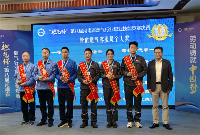 1758534762323766.jpg bf407f9733dba8d0fcc526365787b815.jpg